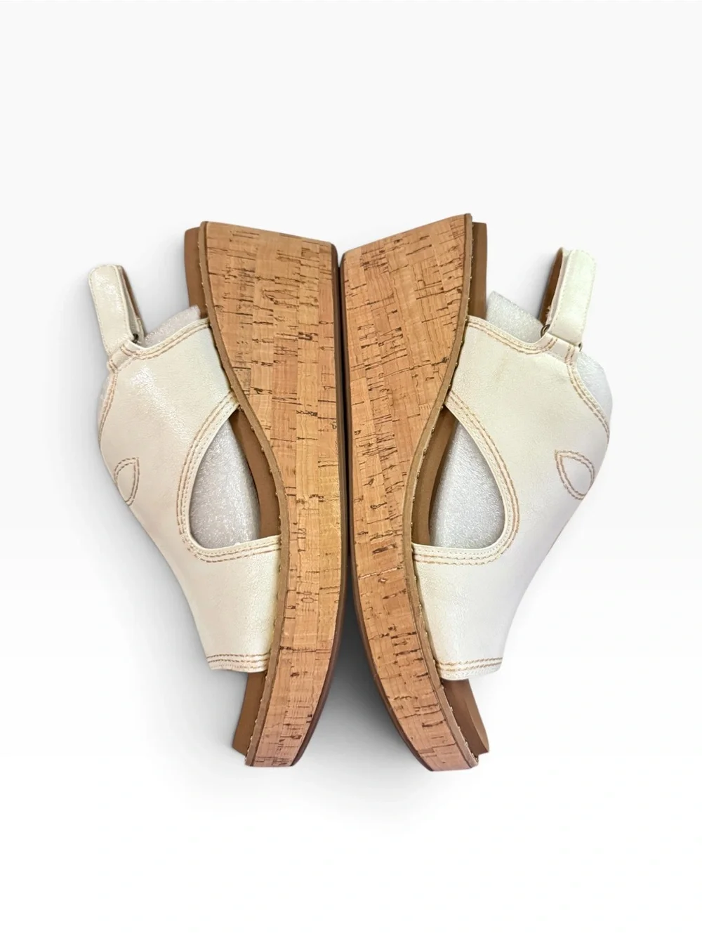 Corkys Darlin White Wedge Sandals Women’s Size 10 NIB